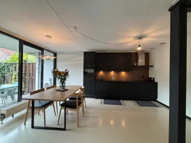 162m2 house to rent for 2550€/month in Herdenkingsplein, Maastricht
