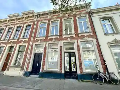 60m2 apartment to rent for 1095€/month in Antwerpsestraat, Bergen op Zoom