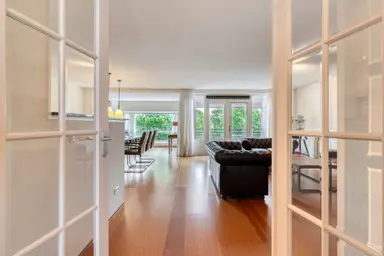 111m2 apartment to rent for 2400€/month in Hoofdweg, Nieuw-Vennep