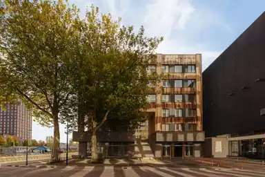129m2 apartment to rent for 3100€/month in Joan Muyskenweg 15B-21, Amsterdam