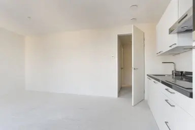 83m2 Appartement à louer pour 1877€/mois à Turfhaven, The Hague
