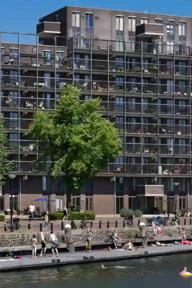95m2 Appartement à louer pour 2010€/mois à R.J.H. Fortuynstraat, Amsterdam