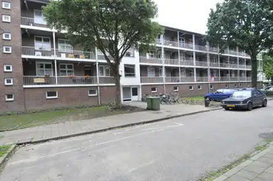 97m2 flat to rent for 687.26€/month in Willem Bayerstraat 1, Roermond