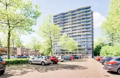 85μ² Διαμέρισμα προς ενοικίαση για 1036€/μήνα σε Octant, Dordrecht