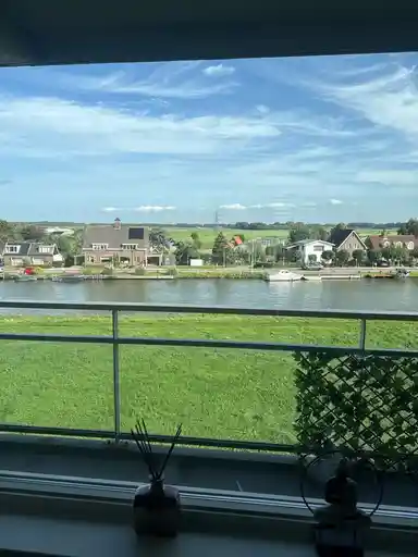 76m2 flat to rent for 841€/month in Jacob van Ruysdaelplein, Lisse