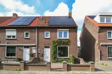 128m2 Casa in affitto per 2295€/mese a Viottastraat, Eindhoven