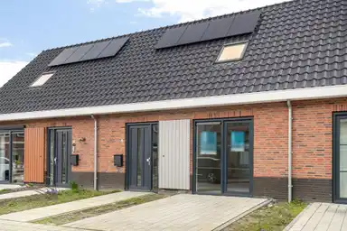 95m2 house to rent for 1443€/month in Bos 24, Stavenisse