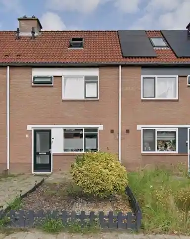 98m2 house to rent for 1200€/month in Coba Kellingstraat 7, Hengelo
