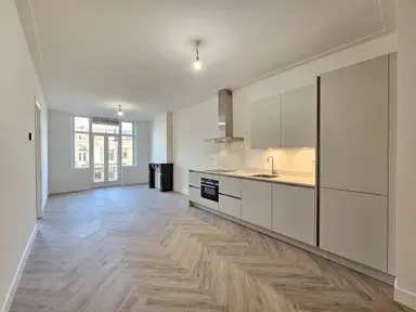 65m2 flat to rent for 2450€/month in De Clercqstraat, Amsterdam