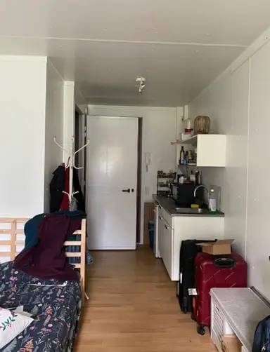 30m2 studio te huur voor 1300€/maand in Darlingstraat, Amsterdam