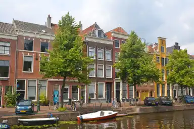 28m2 studio to rent for 1220€/month in Herengracht, Leiden