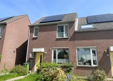 μ² μονοκατοικία προς ενοικίαση για 764.14€/μήνα σε Maasstraat 82, Arcen
