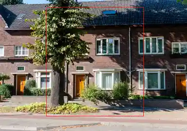 117m2 Casa in affitto per 932.93€/mese a Tongerseweg 110, Maastricht