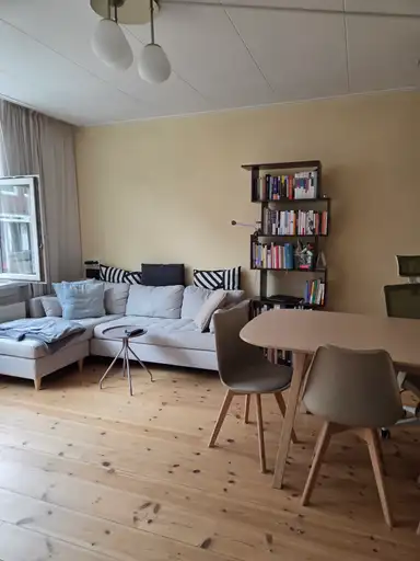 8μ² Δωμάτιο προς ενοικίαση για 1250€/μήνα σε Marco Polostraat, Amsterdam