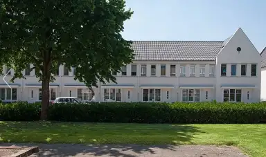 100m2 maison à louer pour 1240€/mois à Sutjensstraat, Weert