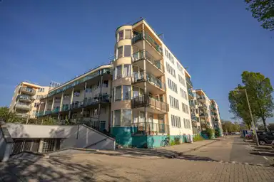 69m2 Appartamento in affitto per 2100€/mese a Van Noordtkade 46B, Amsterdam