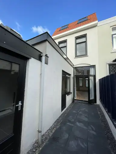 120m2 maison à louer pour 3400€/mois à Cremerstraat, Utrecht