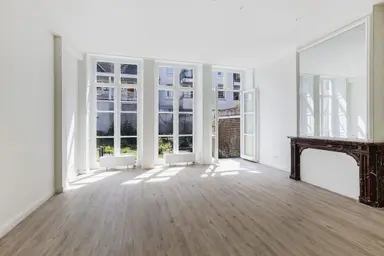 118μ² Διαμέρισμα προς ενοικίαση για 2720€/μήνα σε Lange Voorhout 21, The Hague