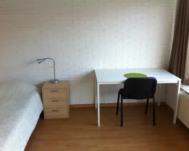 12.5m2 Chambre à louer pour 620€/mois à Liviuslaan, Eindhoven