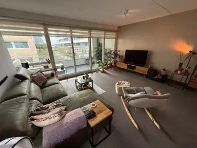92μ² Διαμέρισμα προς ενοικίαση για 2600€/μήνα σε Spadinalaan, Amsterdam
