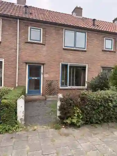 70m2 huis te huur voor 611.31€/maand in Prinses Irenestraat 10, Hoofddorp