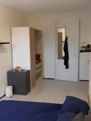 15m2 room to rent for 404.2€/month in Langebrug 138, Leiden