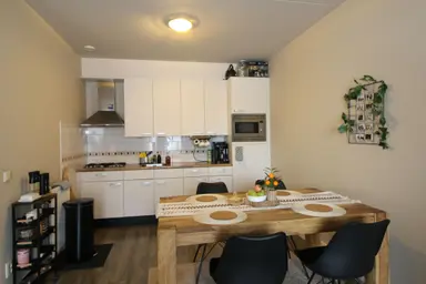 66m2 Appartement te huur voor 1550€/maand in Jan van der Heydenstraat 17, Hendrik-Ido-Ambacht