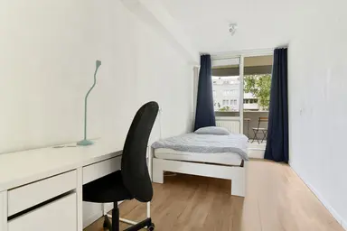 82m2 flat te huur voor 3000€/maand in Barbusselaan, Amsterdam