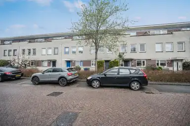 135m2 house to rent for 2150€/month in Viscontistraat, Almere