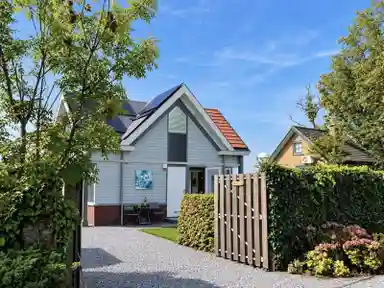 80m2 house to rent for 1495€/month in Korssendijk 163, Reeuwijk