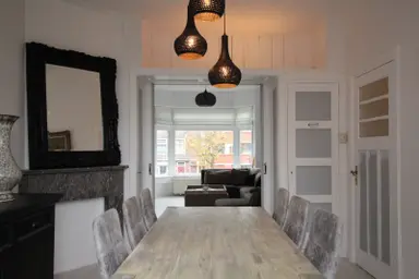 96m2 Appartement à louer pour 2195€/mois à Korreweg, Groningen