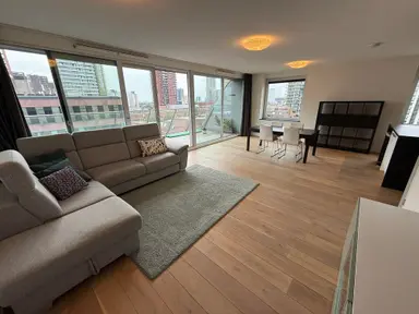 102μ² Διαμέρισμα προς ενοικίαση για 2950€/μήνα σε Verlengde Nieuwstraat 247, Rotterdam