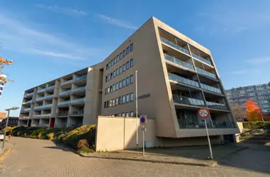 125m2 Appartement à louer pour 1262.6€/mois à Kortelandstraat 89, Enschede