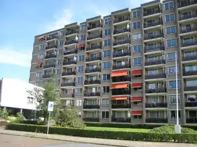56m2 Appartement à louer pour 706.32€/mois à Espoortstraat 257-612, Enschede