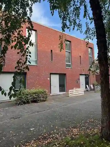 m2 maison à louer pour 932€/mois à Beemdgras 406, Pijnacker