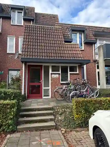 35m2 Appartamento in affitto per 633.51€/mese a Karolingenstraat 164, Sittard