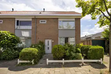 m2 house to rent for 764.14€/month in Bosloop 11, Prinsenbeek