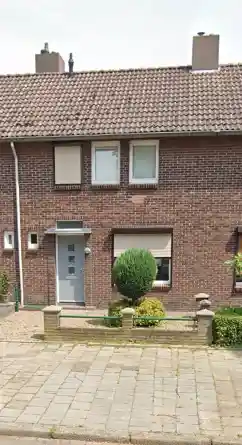 96m2 house to rent for 739.36€/month in Nassaustraat 28, Kerkrade