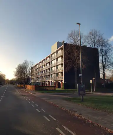 100m2 Appartement à louer pour 713.02€/mois à Raaigras 23, Leeuwarden