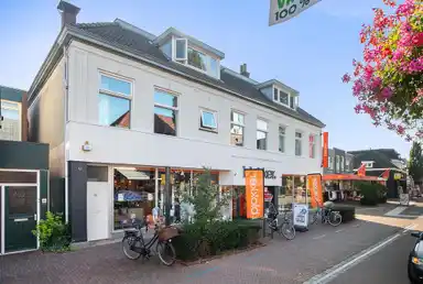 207m2 apartment to rent for 1450€/month in Dorpsstraat 51, Vaassen