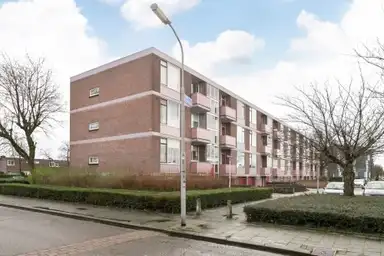 59m2 Appartement à louer pour 810€/mois à Domela Nieuwenhuisstraat 15, Nijmegen
