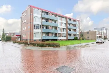 68m2 Appartement à louer pour 945€/mois à Hommelstraat 17, Nijmegen