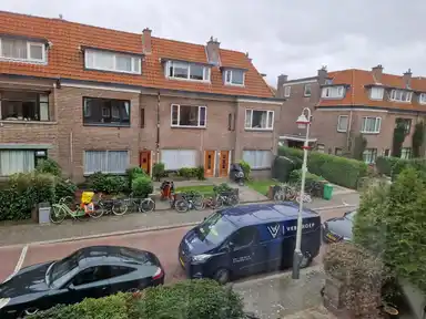 130m2 Appartement à louer pour 2395€/mois à Roelofsstraat 6, The Hague