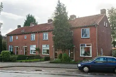 76m2 Haus zur Miete für 740.66€/Monat in Schipholtstraat 91, Enschede