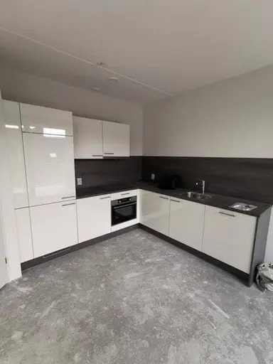 105m2 flat to rent for 1490€/month in Parkweg, Ede