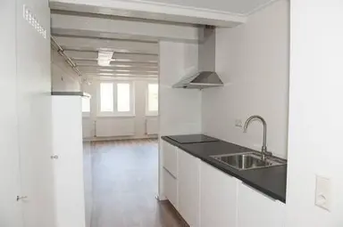 98m2 apartment to rent for 1250€/month in Kolfstraat, Dordrecht