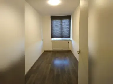 98m2 apartment to rent for 670€/month in Bachstraat, Sittard