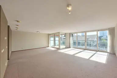 134m2 apartment to rent for 2350€/month in Houtlaan, Rotterdam