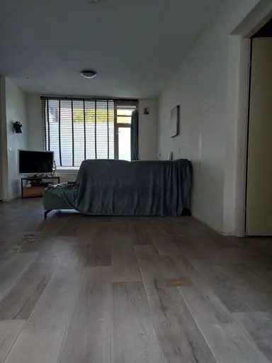 58m2 Appartement te huur voor 581€/maand in Mandelastraat, Delft