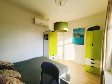 15m2 room to rent for 975€/month in Van Arembergelaan, Voorburg